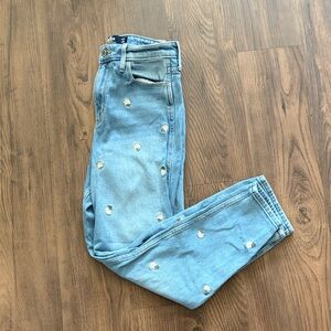 Hollister Floral Embroidered Ultra High-Rise mom jeans